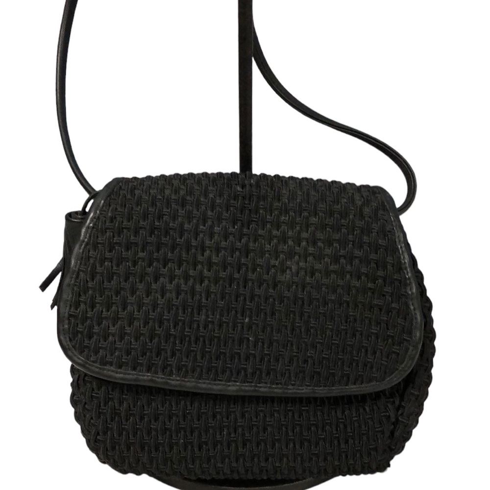 Dillard’s black woven crossbody with leather‎ strap 8” x 7” small bag purse